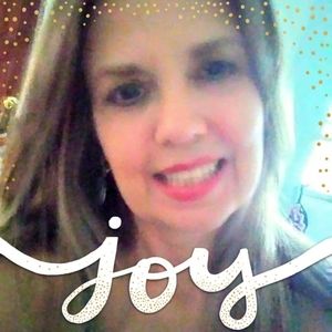 Meet your Posher, Monica